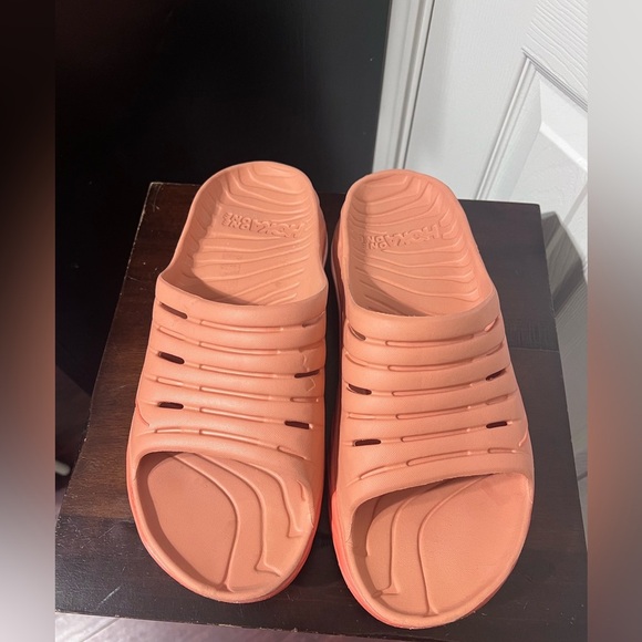 Hoka One One Ora Recovery Slide 2 Mens Sandal Orange Size 12 Comfort Beach - Picture 1 of 5